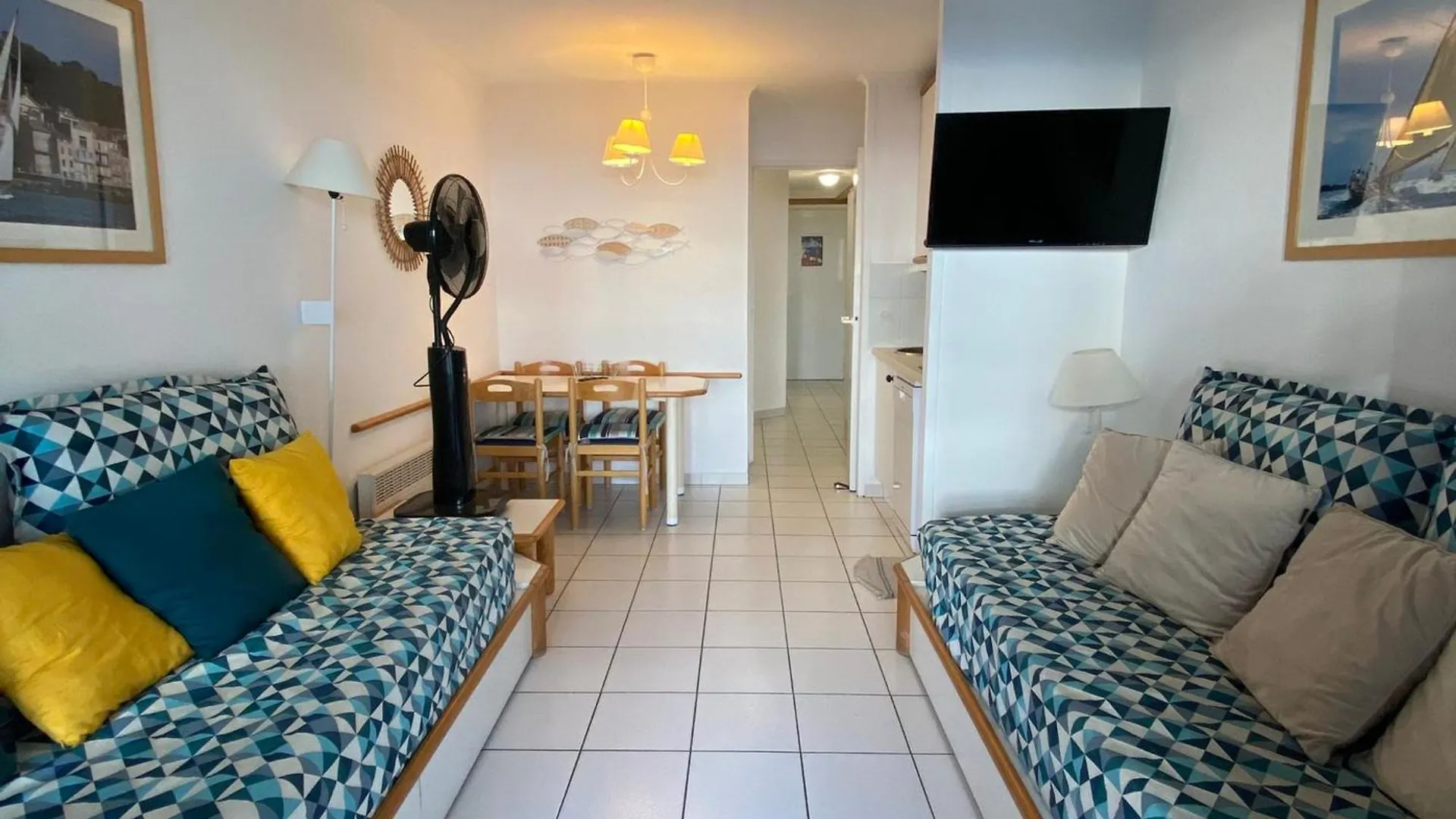 Appartement 2 Pieces Avec Terrasse Et Vue Mer, Acces Piscine Et Parking Inclus - Fr-1-504-677 Saint-Raphaël 0*,